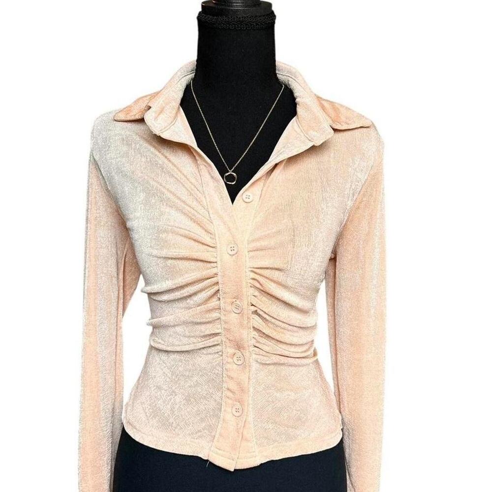 Ruched Button Front Long Sleeve Top Nude Beige Fitted Collared Women’s Large